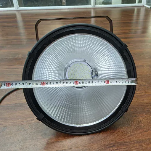 Đèn pha bãi đỗ xe 200W Bảo hành 3 năm - PCC - Ảnh 6
