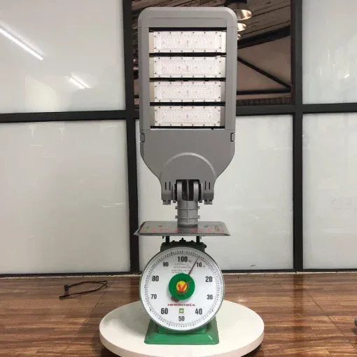 Đèn đường khu đô thị 200W Đáp ứng yêu cầu dự án - D01 - Ảnh 7